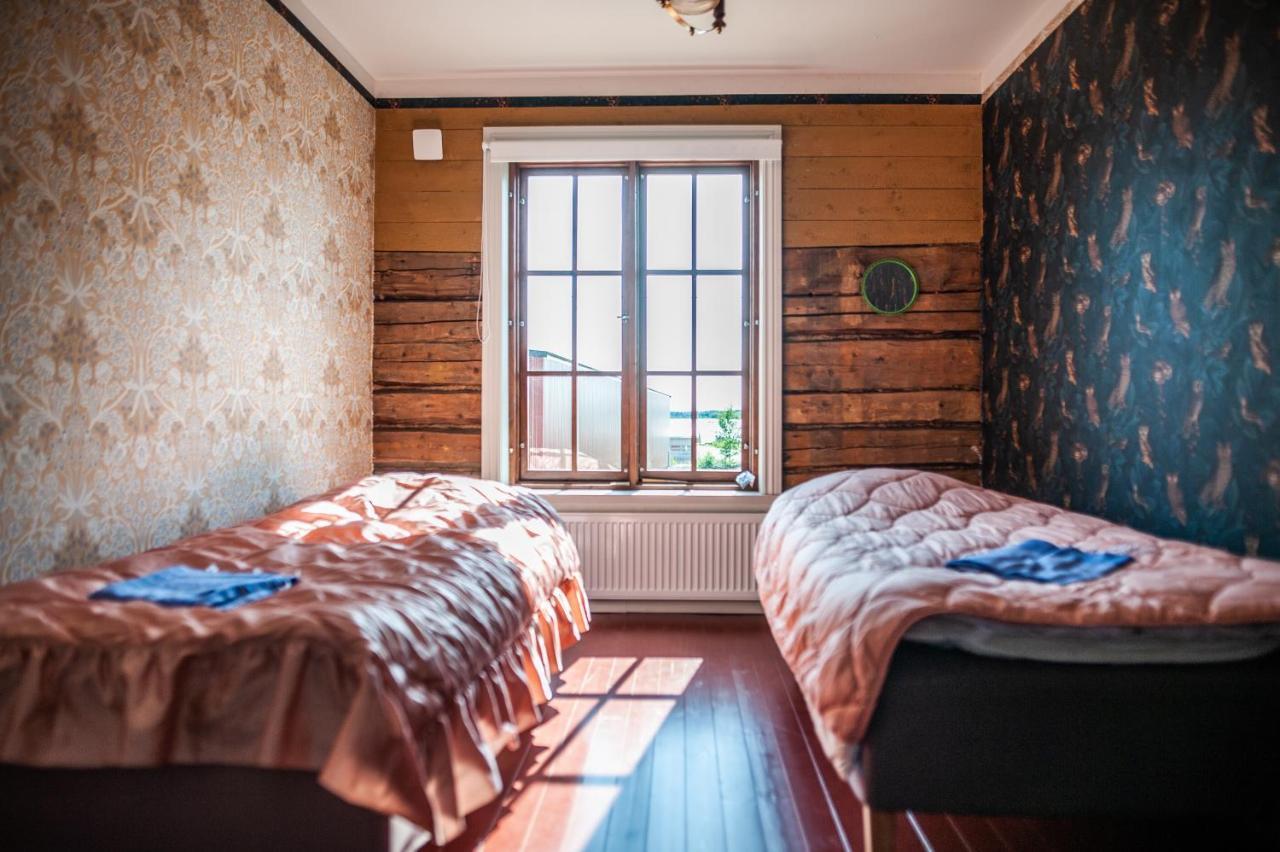 Matkustajakoti Ykspihlaja Karleby Exteriör bild